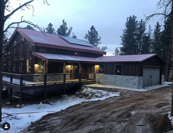 An off-grid custom home in Florissant, CO